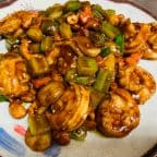 Best Shrimp w. Cashew Nuts in Stratham, NH