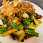 Best Hunan Beef (Lunch) in Stratham, NH